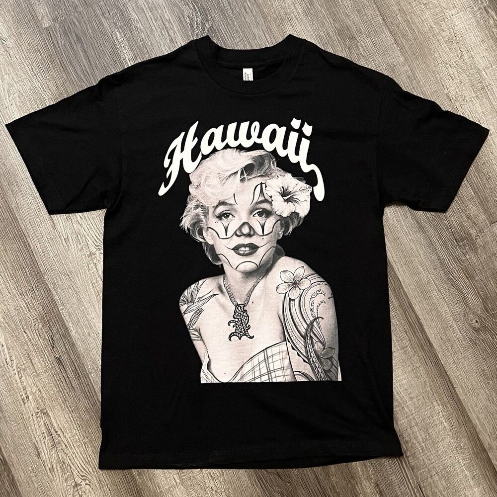 Hawaii Marilyn Graphic Tee Black M
